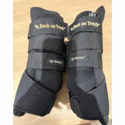 Back on Track Repos>Stable Boots Royal