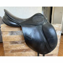 Stubben Selles De Dressage>Stübben Scandica Selle Dressage Cuir - Bon Etat