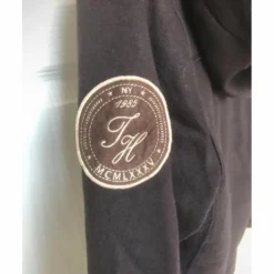 Tommy Hilfiger Sweats / Pulls><noscript><img width=