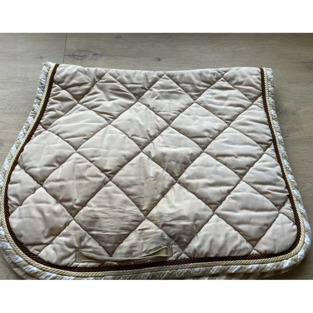 Tapis + bonnet*Anna Scarpati Outlet