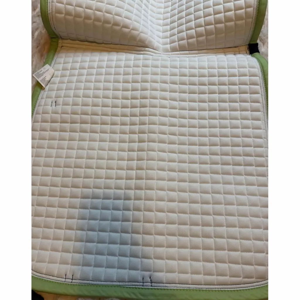 Euro-star Tapis>Tapis de dressage blanc avec liserés