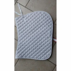 Tapis de selle blanc neuf*Decathlon Sale