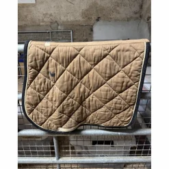 BR Tapis>Tapis dressage