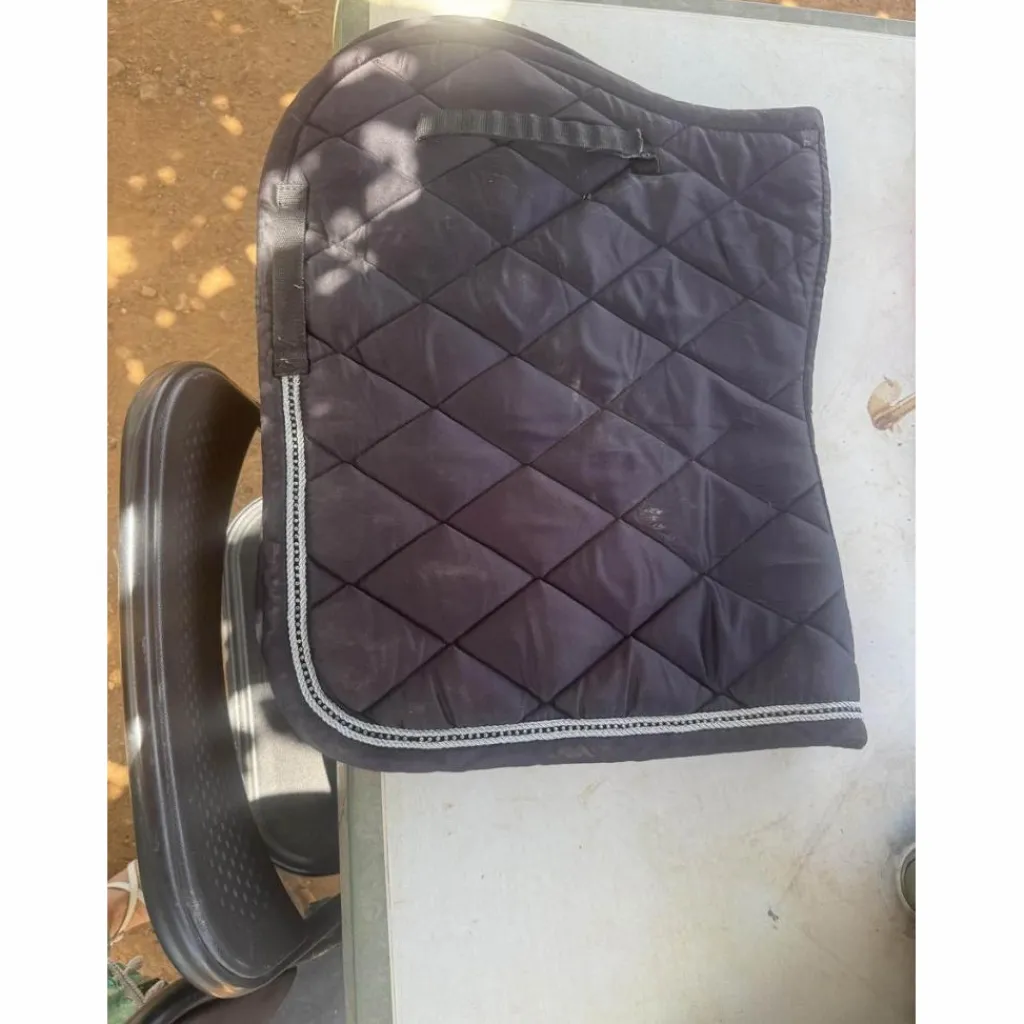 tapis glossy noir*Equitheme Clearance