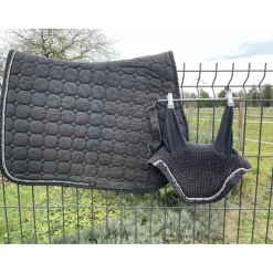 Tapis et bonnet*Equiline Discount