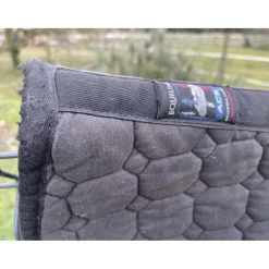 Tapis et bonnet*Equiline Discount