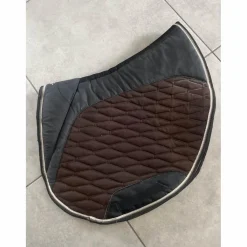 tapis noir et marron*Fouganza Discount