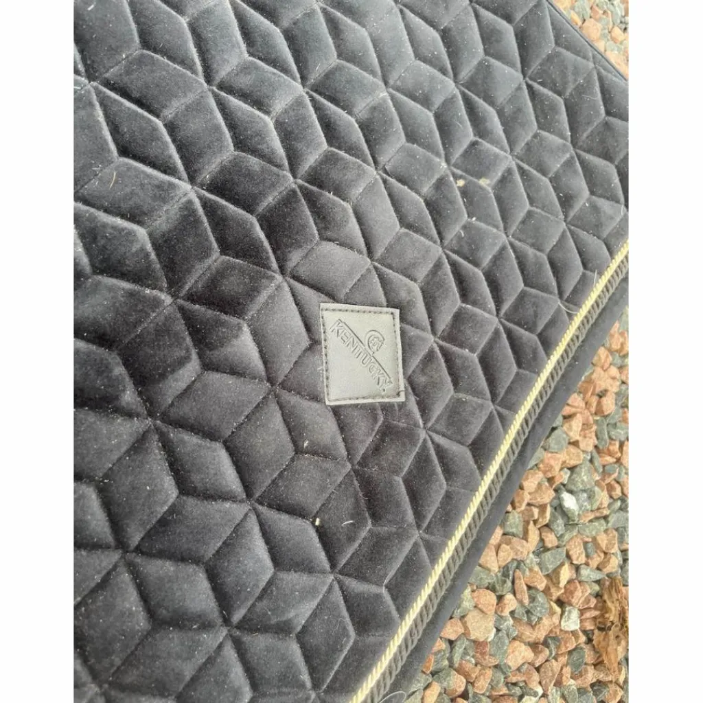 Tapis Velvet noir cheval*Kentucky Sale