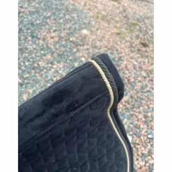 Tapis Velvet noir cheval*Kentucky Sale
