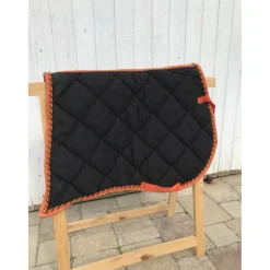Ensemble Tapis + Bonnet>Tapis noir / orange