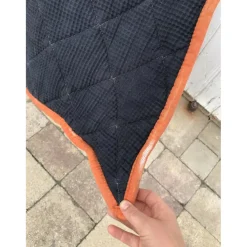 Ensemble Tapis + Bonnet>Tapis noir / orange