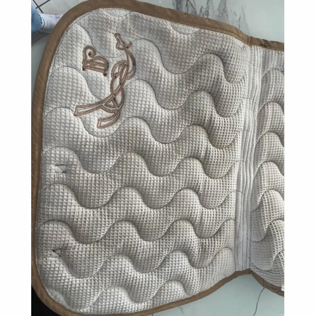Tapis Pénélope Leprevost cheval*Penelope Leprevost Sale
