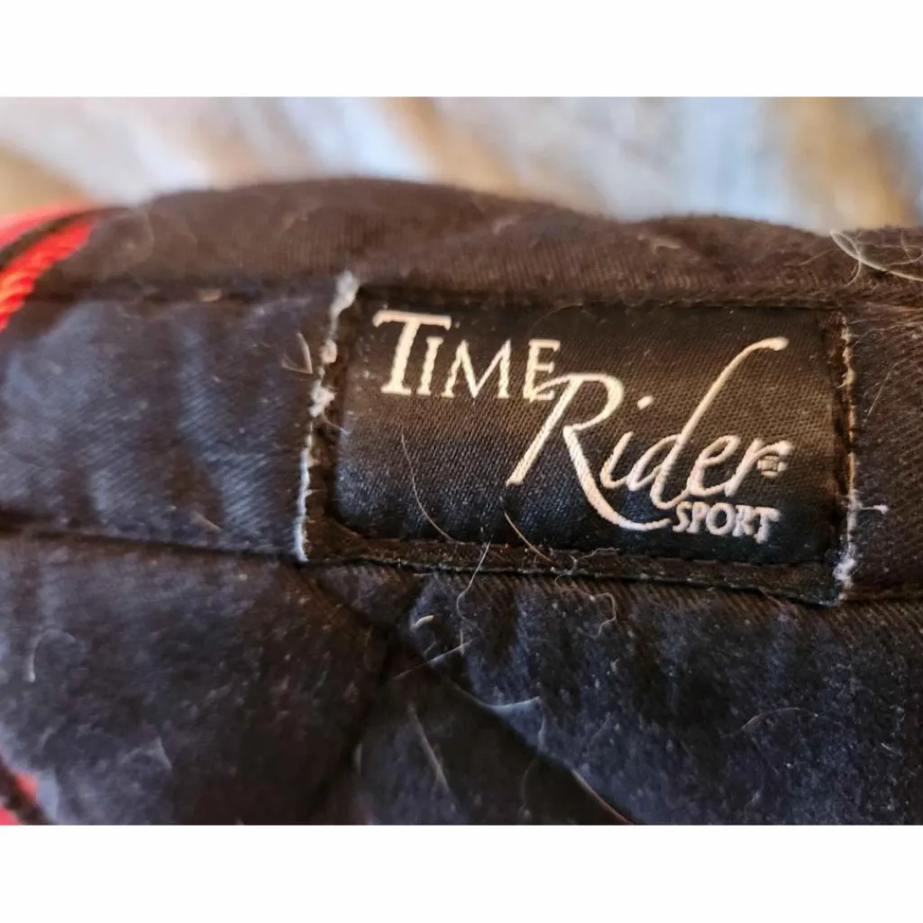 Equitheme Tapis>Tapis équithème, noir et rouge