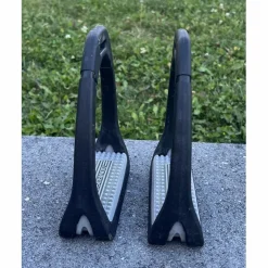 Étriers*Compositi Sale