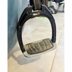 Flex-on Etriers><noscript><img width=