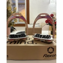 Flex-on Etriers><noscript><img width=
