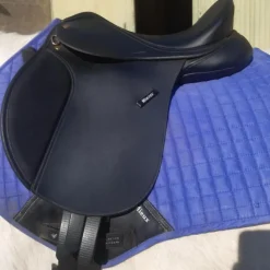 Vend ou échange selle 14 pouces*Wintec Outlet