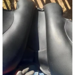 Vend ou échange selle 14 pouces*Wintec Outlet
