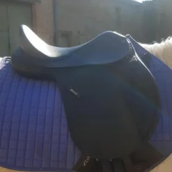 Vend ou échange selle 14 pouces*Wintec Outlet