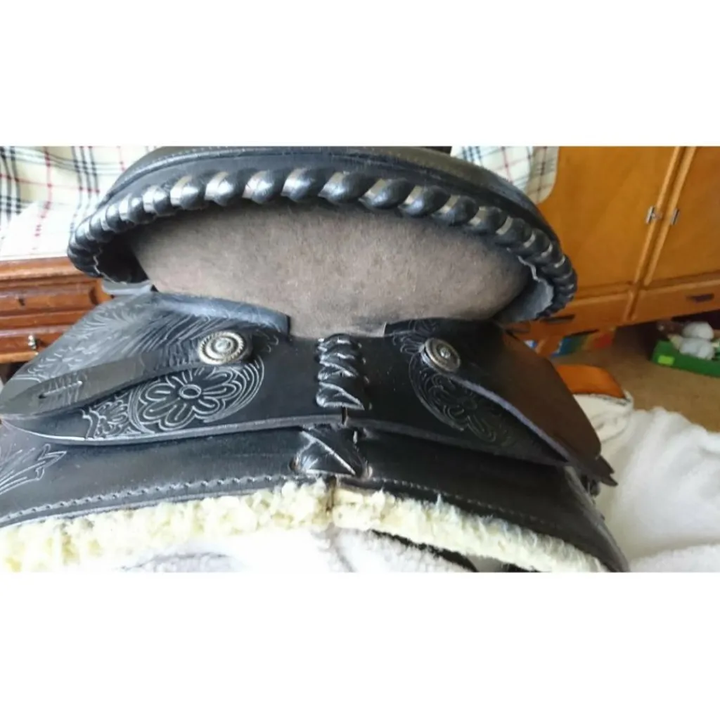 Horze Selles De Western>VEND SELLE WESTERN