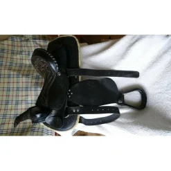 - Marque inconnue - Selles De Western>Vend SELLE WESTERN