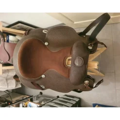 VENDS SELLE WESTERN SYNTHETIQUE*Padd