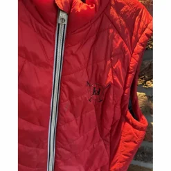 Veste sans manche rouge M*HV Polo