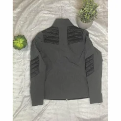 veste*Kingsland