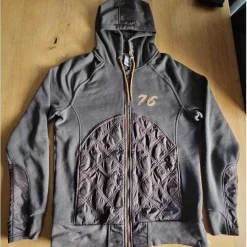 Veste mi-saison grise et marron*Fouganza Online