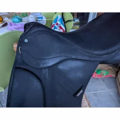 pro dressage 17 pouces*Wintec Online